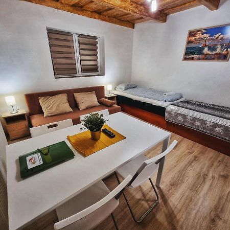 Gyöngy Apartmanházak Gyongyos Exterior foto