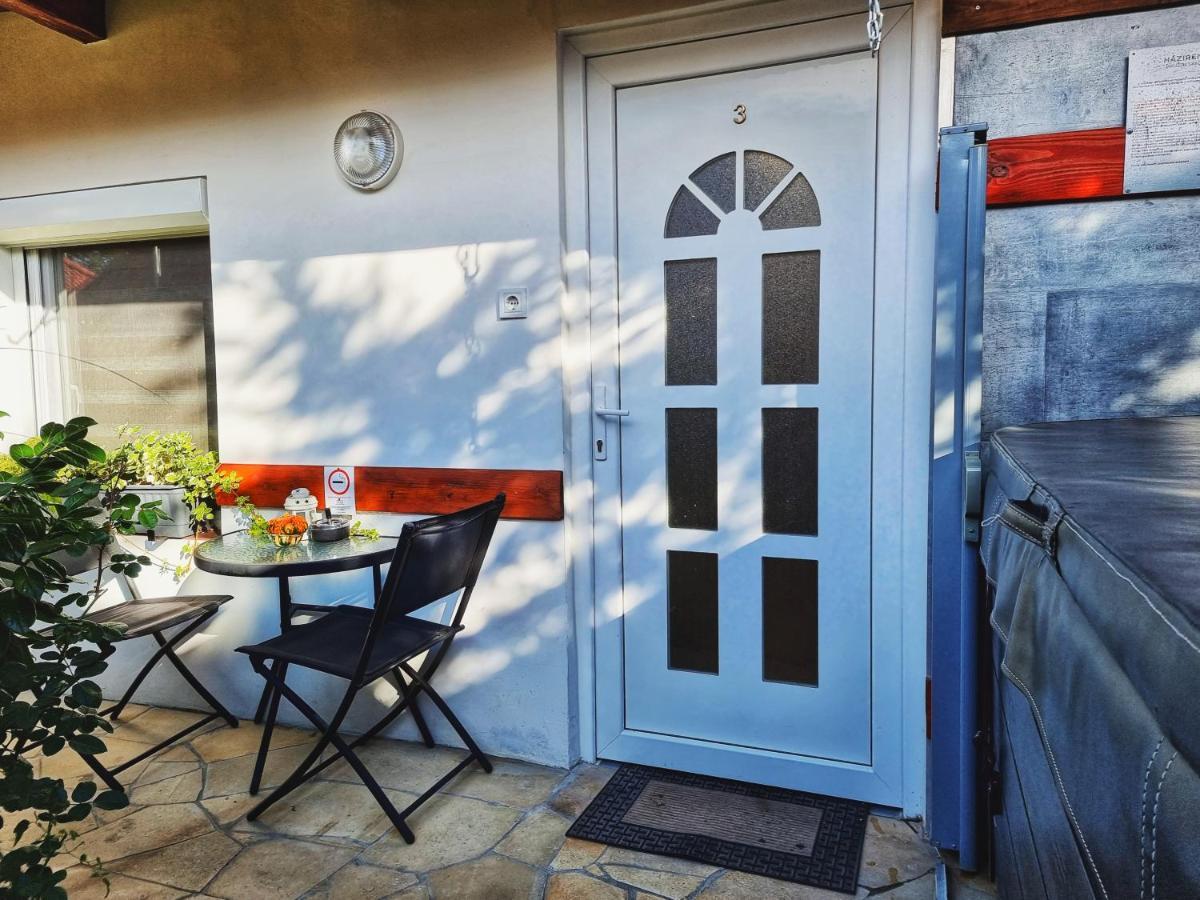 Gyöngy Apartmanházak Gyongyos Exterior foto