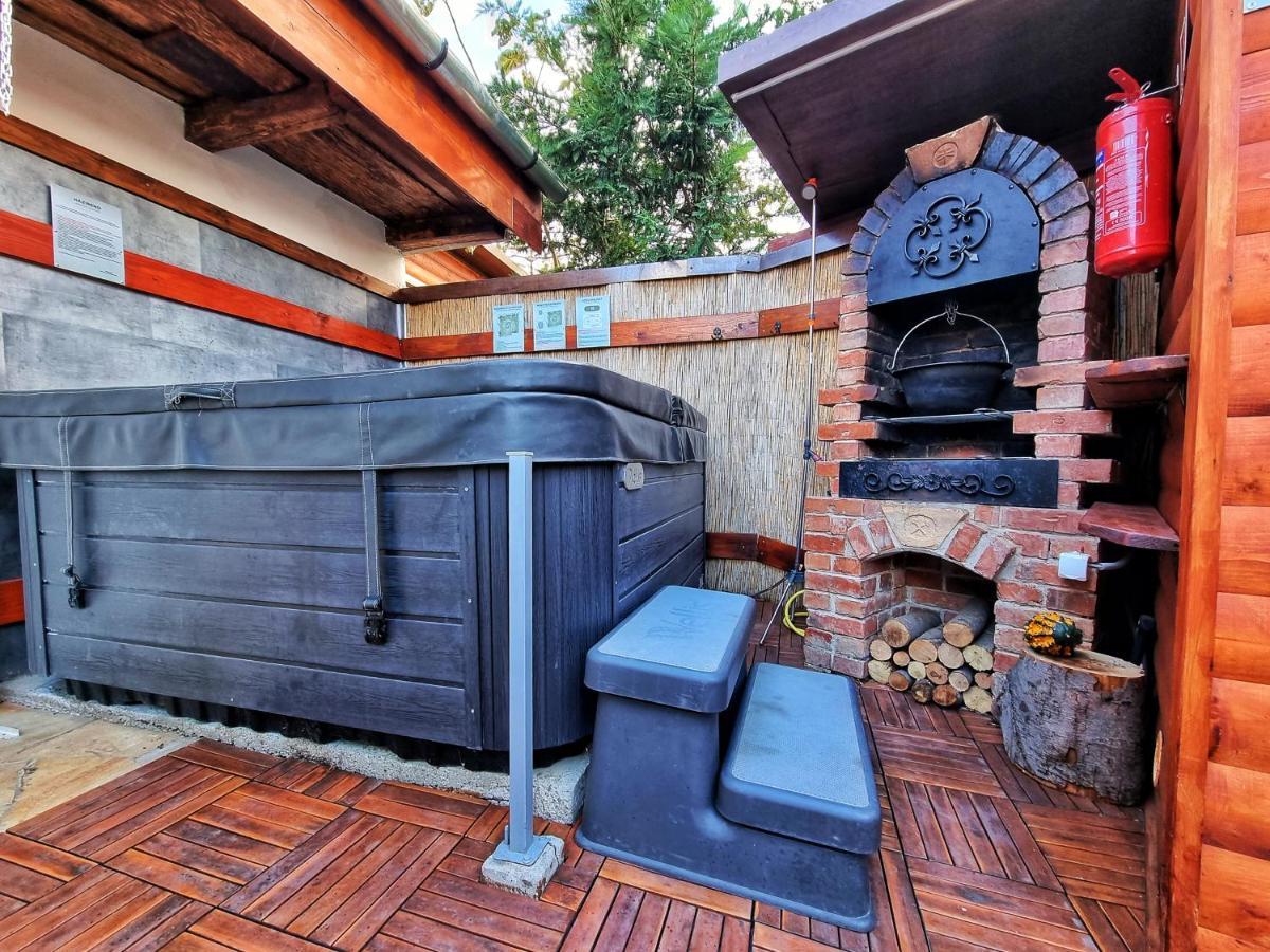 Gyöngy Apartmanházak Gyongyos Exterior foto