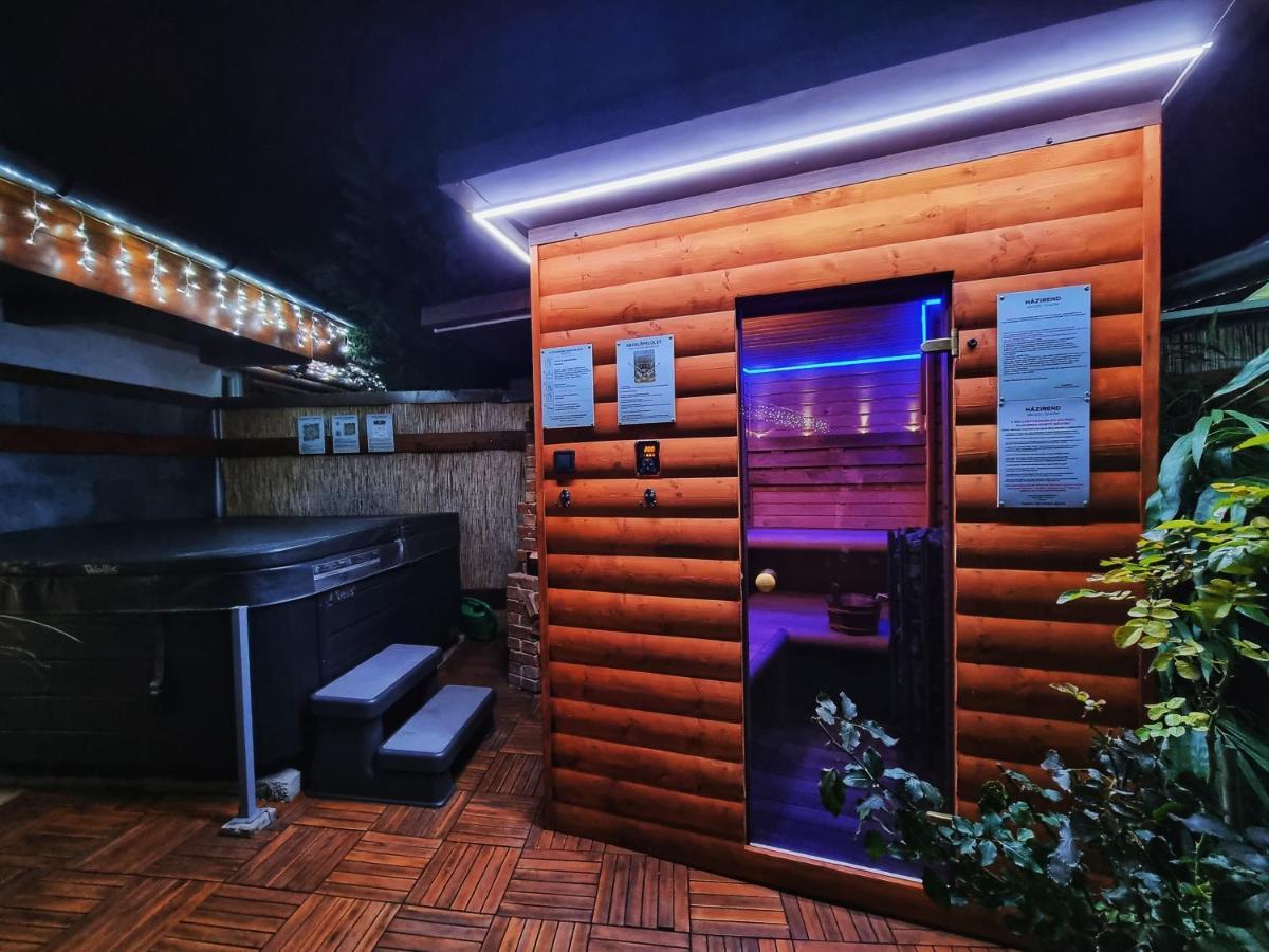 Gyöngy Apartmanházak Gyongyos Exterior foto